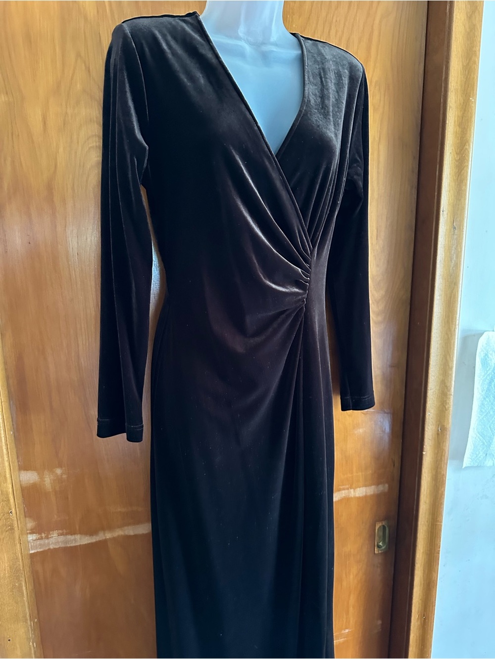 Robbie Bee Chocolate Brown Velvet Maxi Formal Dress Size 10